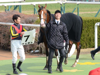 新馬戦　口取り