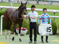 未勝利戦（牝）　口取り